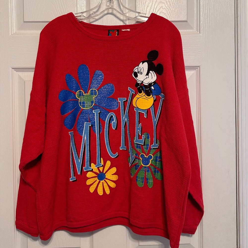 Vintage Mickey sweatshirt!